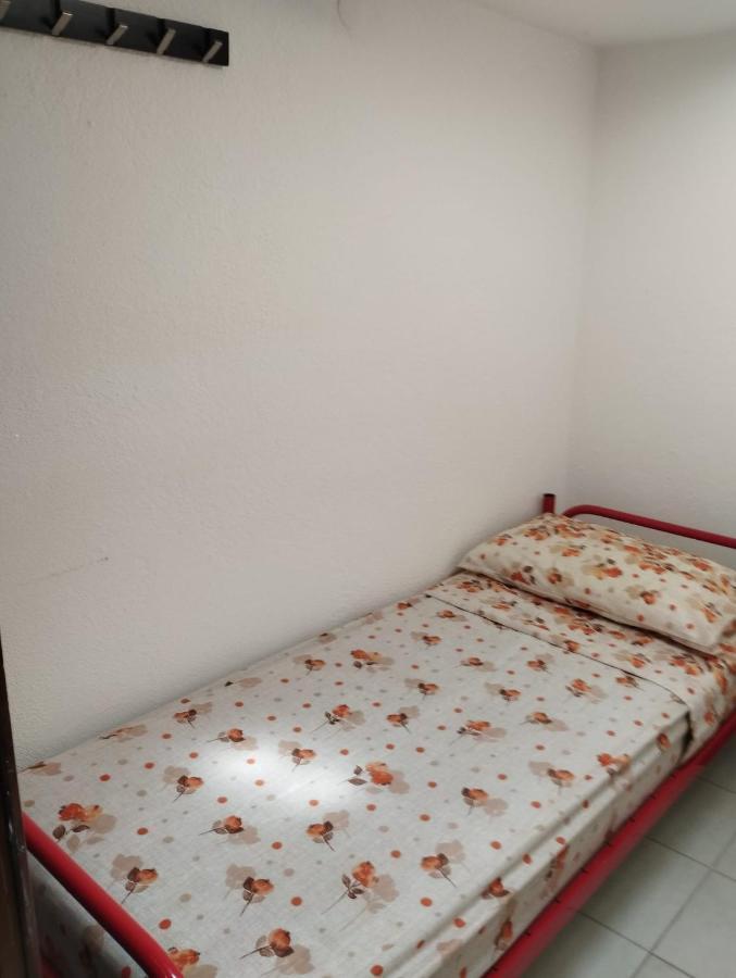 Casa Vacanze Cettina Home 3 Mt 50 Dal Mare Terra Mala Luaran gambar